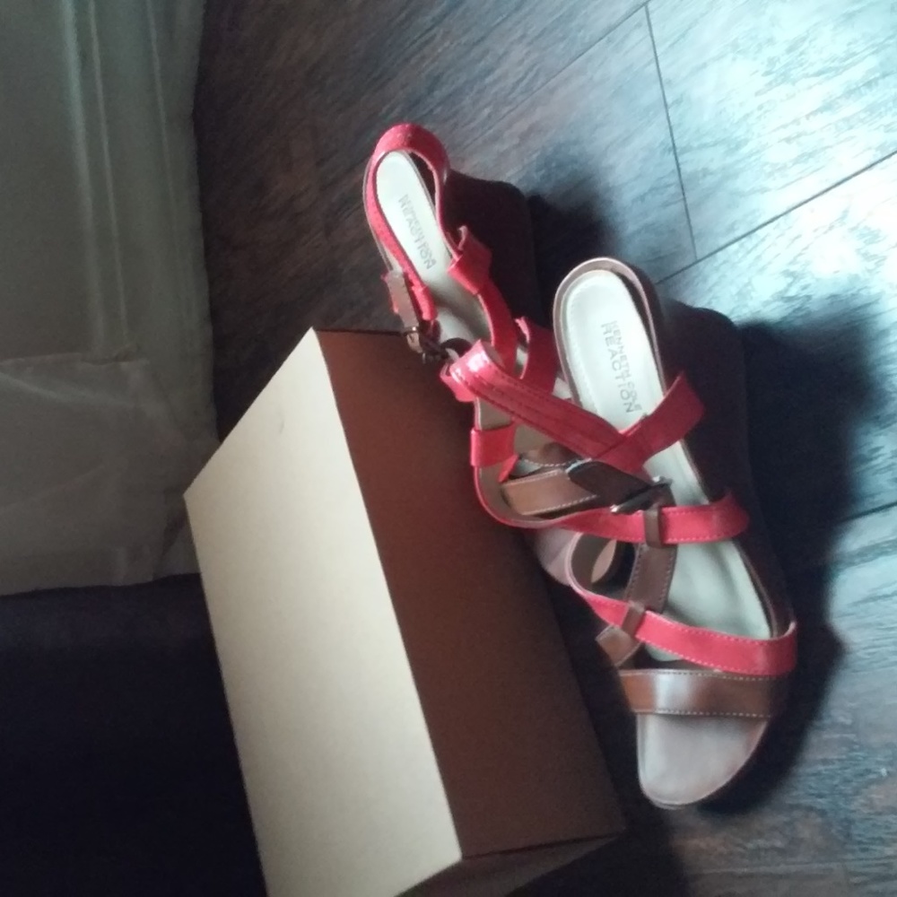 KC SANDALS